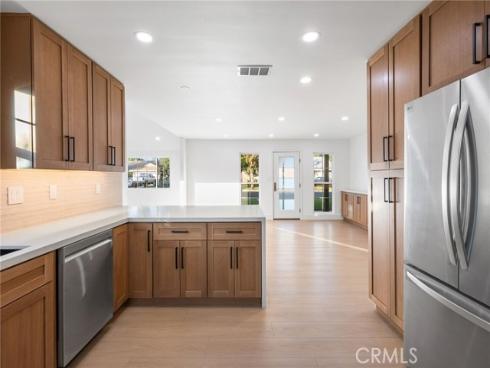 615 S Hazelwood  , Anaheim, CA