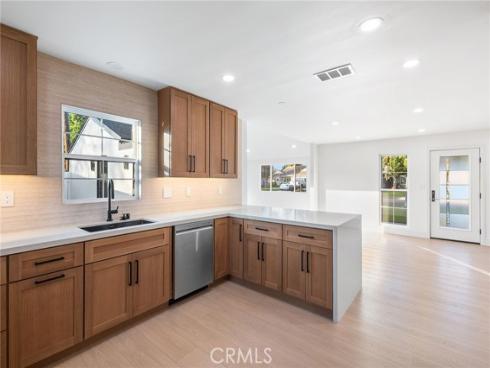 615 S Hazelwood  , Anaheim, CA