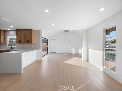 615 S Hazelwood  , Anaheim, CA