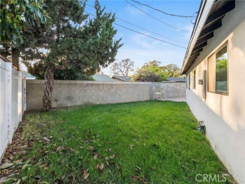 615 S Hazelwood  , Anaheim, CA