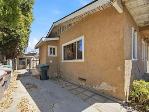 508 N Vine  , Anaheim, CA