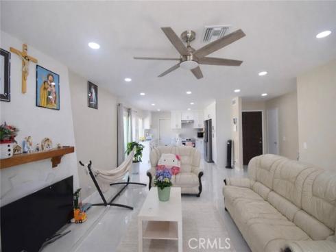 1912 E Clifpark  , Anaheim, CA