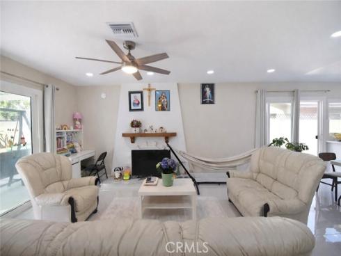 1912 E Clifpark  , Anaheim, CA