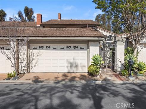 6515 E Circulo Dali  , Anaheim, CA