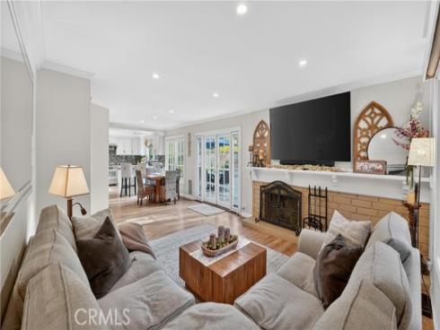 6624 E Leafwood , Anaheim, CA