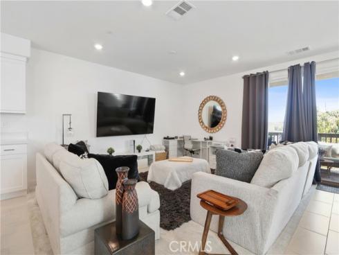 1096  N Anaheim Blvd.  , Anaheim, CA