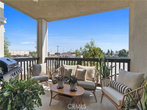 1096  N Anaheim Blvd.  , Anaheim, CA