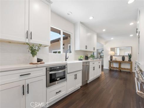 281 S Willdan  , Anaheim, CA