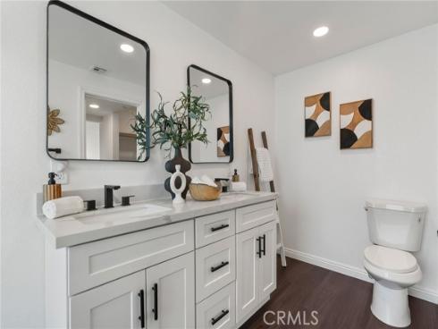 281 S Willdan  , Anaheim, CA