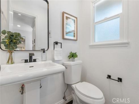 281 S Willdan  , Anaheim, CA