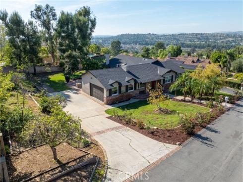 281 S Willdan  , Anaheim, CA