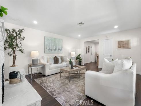 281 S Willdan  , Anaheim, CA