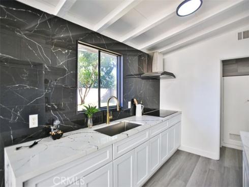 2540 W Picadilly  , Anaheim, CA