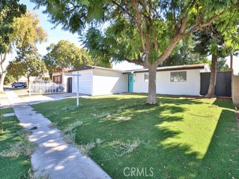 2540 W Picadilly  , Anaheim, CA