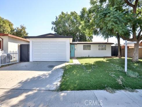 2540 W Picadilly  , Anaheim, CA