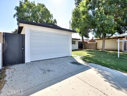 2540 W Picadilly  , Anaheim, CA