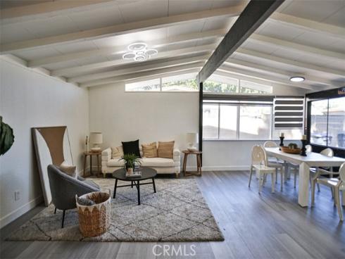 2540 W Picadilly  , Anaheim, CA