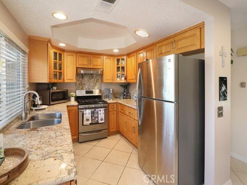 1201 W Cerritos  68  Avenue, Anaheim, CA