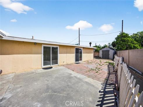 1813 W Westmont   Drive, Anaheim, CA