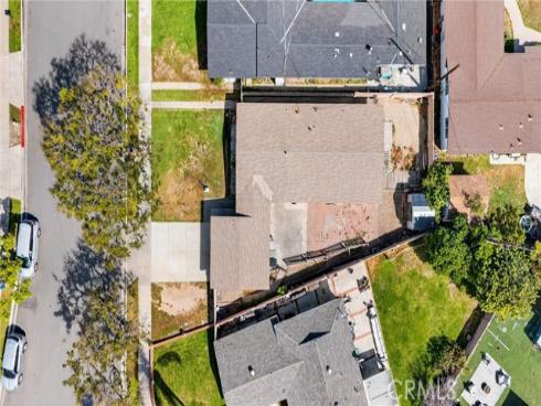 1813 W Westmont   Drive, Anaheim, CA