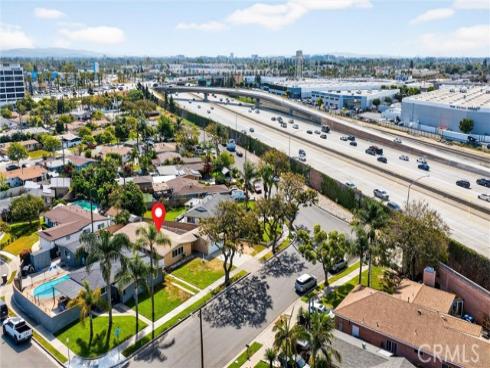 1813 W Westmont   Drive, Anaheim, CA