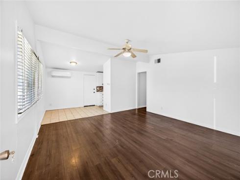 1813 W Westmont   Drive, Anaheim, CA