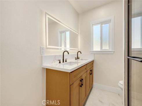 2106 W Cerritos  , Anaheim, CA