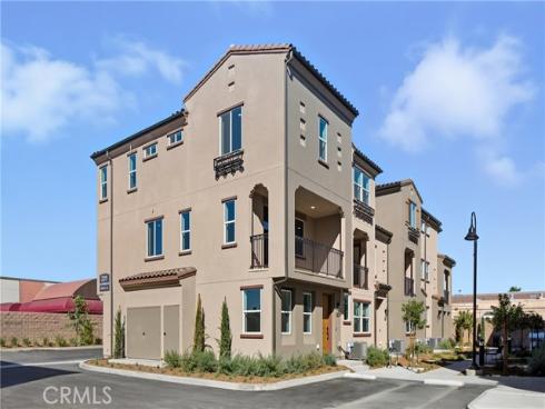 2211 W Orange  21 , Anaheim, CA