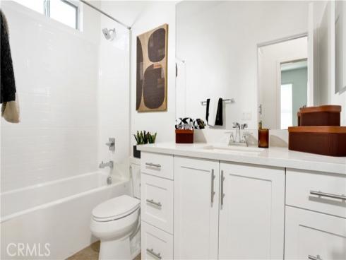 2211 W Orange  21 , Anaheim, CA