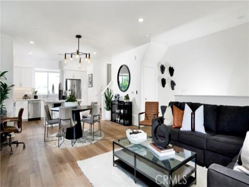 2211 W Orange  21 , Anaheim, CA