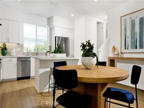 2217 W Orange  17 , Anaheim, CA