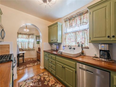 331 N Pine  , Anaheim, CA