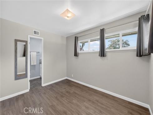 1575 W Edithia  , Anaheim, CA