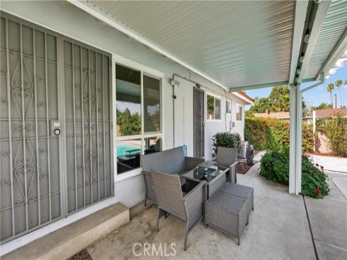 1575 W Edithia  , Anaheim, CA