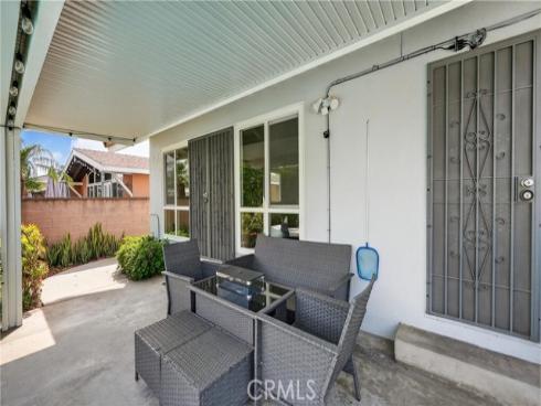 1575 W Edithia  , Anaheim, CA