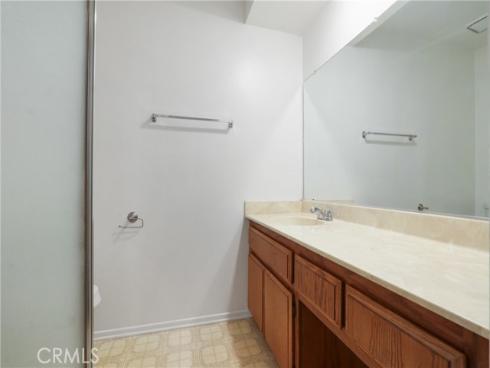 121 S Connie Circle, Anaheim, CA