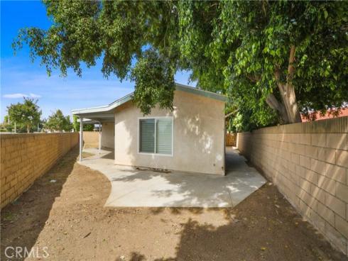 121 S Connie Circle, Anaheim, CA