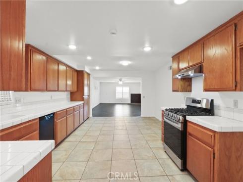 121 S Connie   Circle, Anaheim, CA