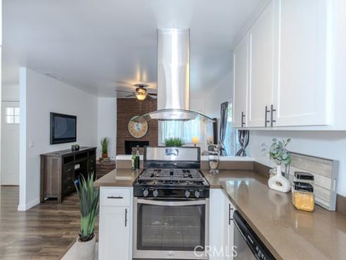 2219 W Coronet   Avenue, Anaheim, CA