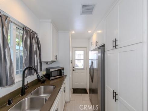 2219 W Coronet   Avenue, Anaheim, CA