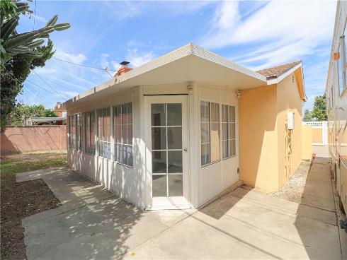 2432 W Rainbow   Avenue, Anaheim, CA