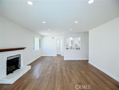 1313 N Crestlane  , Anaheim, CA