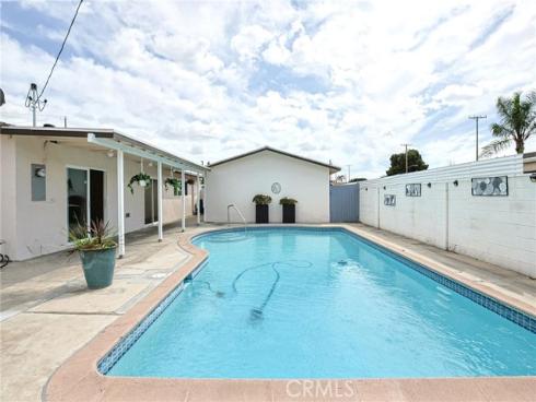 1313 N Crestlane  , Anaheim, CA