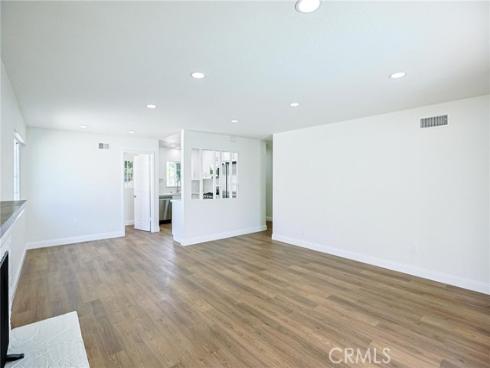 1313 N Crestlane  , Anaheim, CA