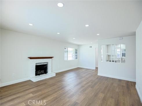 1313 N Crestlane  , Anaheim, CA