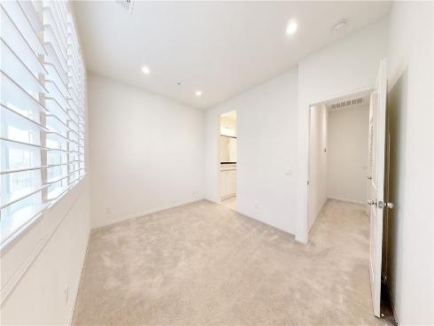 951 E Twill   Court, Anaheim, CA