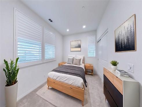 951 E Twill   Court, Anaheim, CA