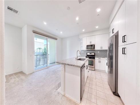 951 E Twill   Court, Anaheim, CA