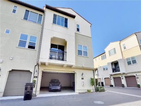 951 E Twill   Court, Anaheim, CA