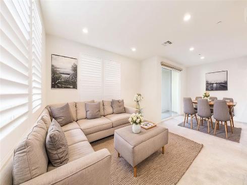 951 E Twill   Court, Anaheim, CA